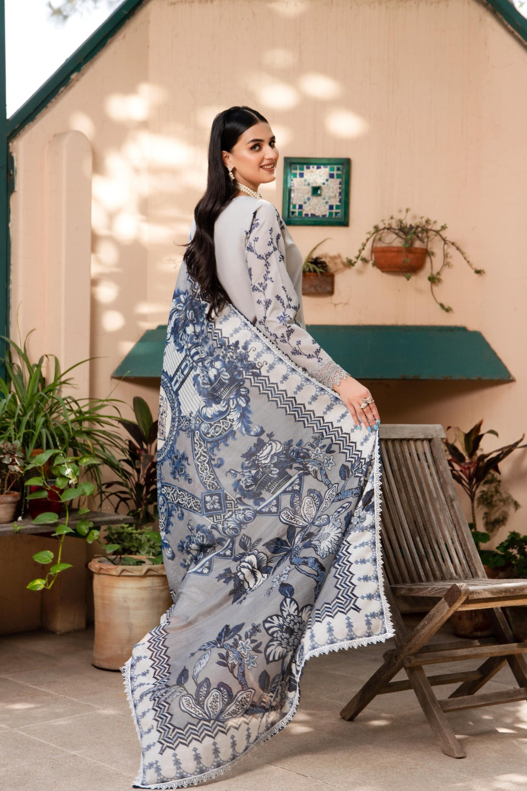 Luxury Lawn Collection Vol 2 ZL 04